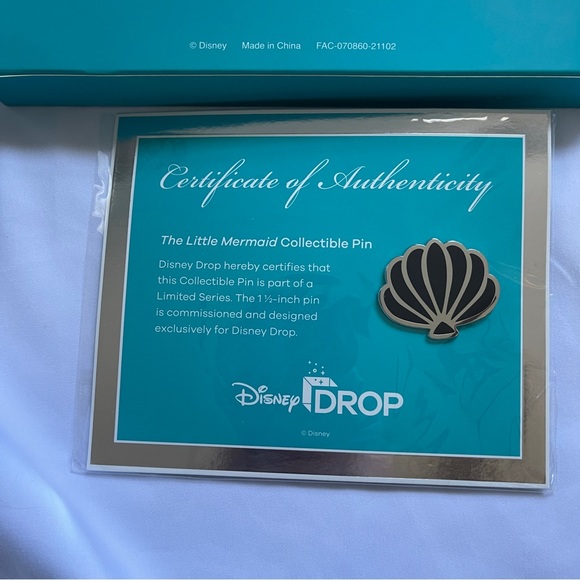 Little Mermaid Disney Drop Box - Picture 8 of 9